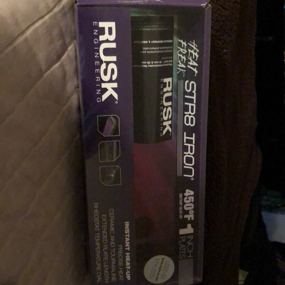 RUSK Heat Freak STR 8 1 inch plates flat iron